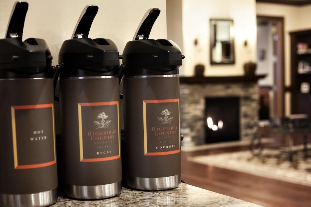 Four Points By Sheraton Bedford Manchester Airport Buitenkant foto